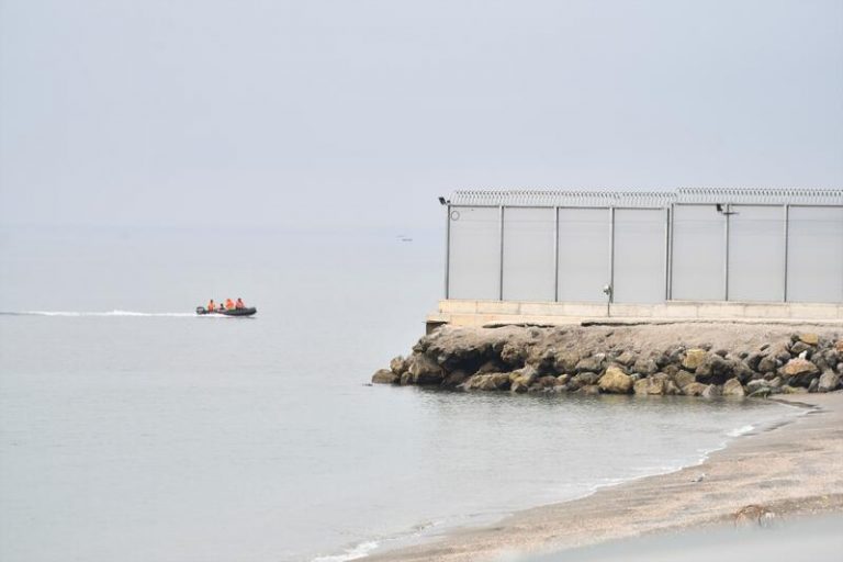 Las llegadas de migrantes por vía irregular en 2021 suben hasta las 18.400