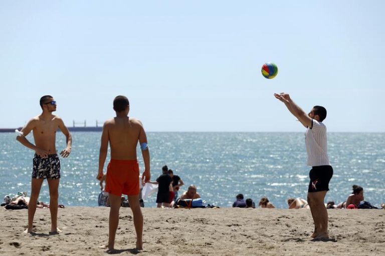 El tiempo soleado abundará este jueves menos en el tercio este, con riesgo de lluvias