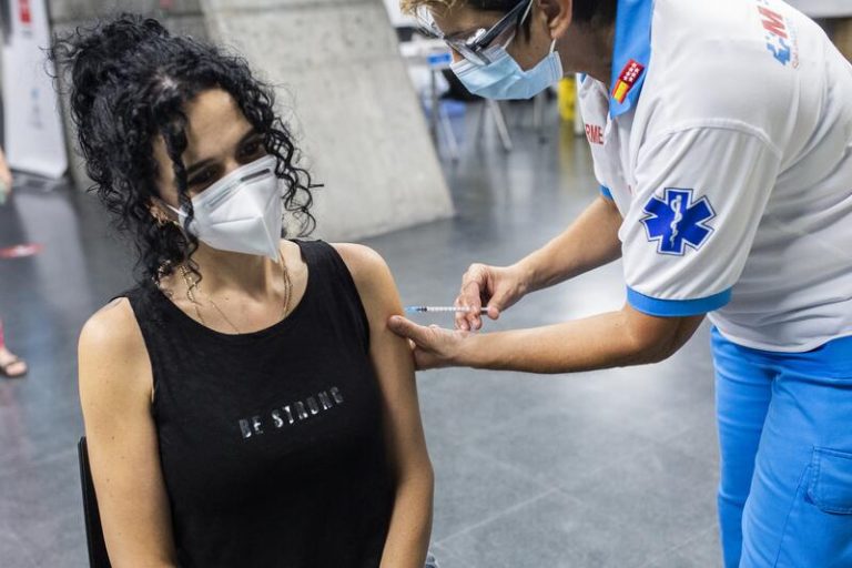 Madrid notifica 2.051 casos, 1.717 de las últimas 24 horas, y 17 fallecidos