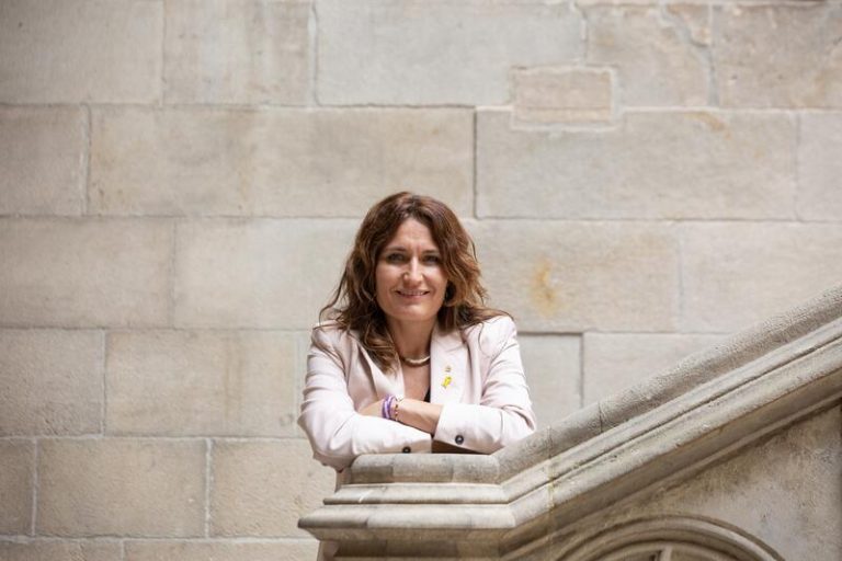 La Generalitat estudia alternativas para recuperar el toque de queda en Cataluña