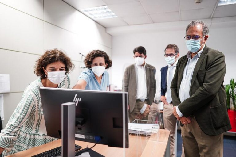 Madrid seguirá insistiendo en realizar «una única EvAU» tras las quejas de familias en el CIAU