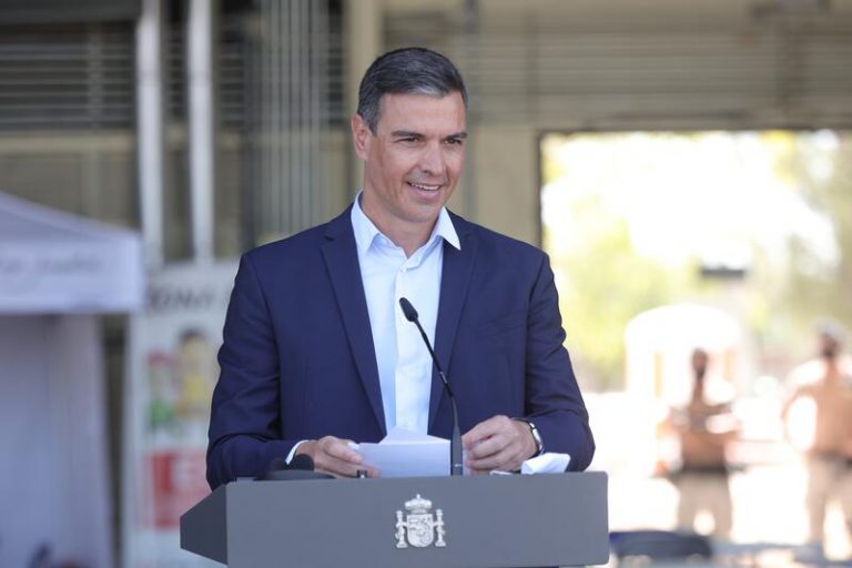 Sánchez agradece las palabras del rey de Marruecos