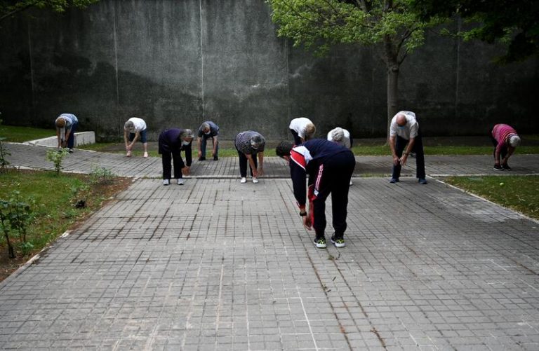 Salud aconseja realizar actividad física moderada a las personas mayores