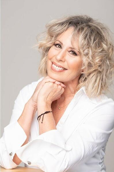 Miriam Díaz-Roca se incorpora al reparto de ‘El mensaje’ en su segunda temporada en el Teatro Lara