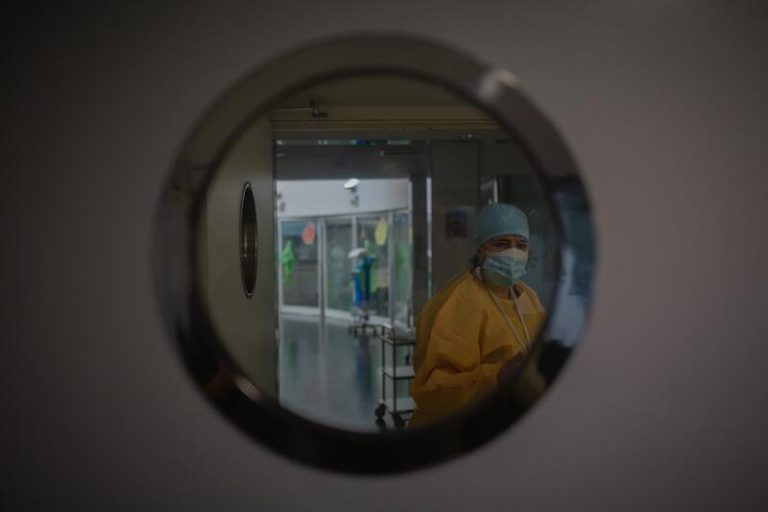 Cataluña registra 1.731 casos y 27 muertes en las últimas 24 horas