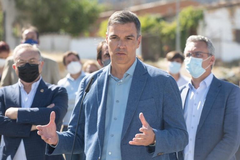 Sánchez condena el ataque en Kabul y espera evacuar «al mayor número posible» de personas