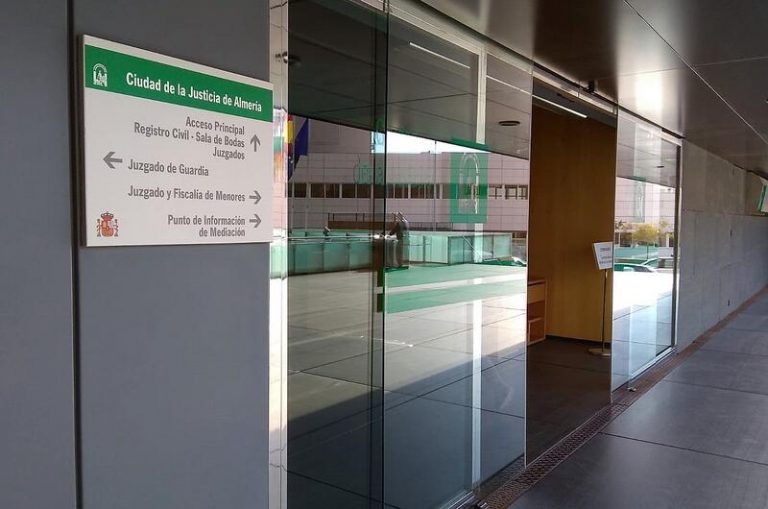 A prisión el hombre acusado de quemar a su expareja con disolvente