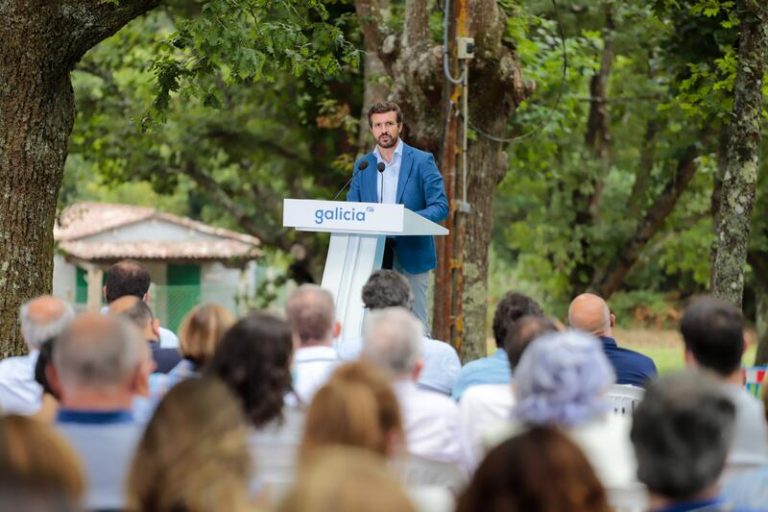 Casado defiende su sentido de Estado frente a un «arrogante» Sánchez y promete «darle la vuelta a España»