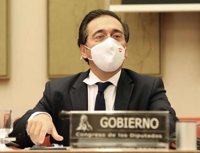 Albares reclama a la oposición que la política exterior sea «una política de Estado»