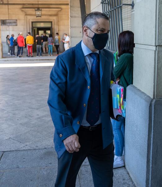 El TS prorroga su decisión sobre el recurso contra la condena al ex director de Mercasevilla