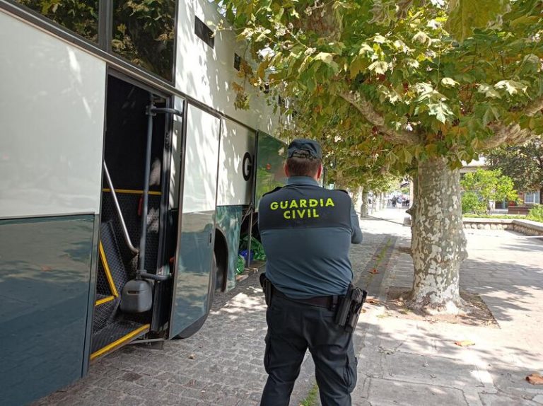 Pasan a disposición judicial los detenidos en el macrobotellón de Noja