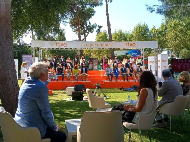 RTVE apuesta por el «diálogo», el análisis y la información territorial