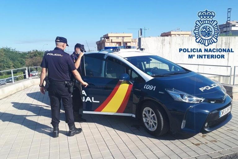 3 detenidos tras una pelea de tráfico en que se lesionaron con un cuter, un palo y un casco