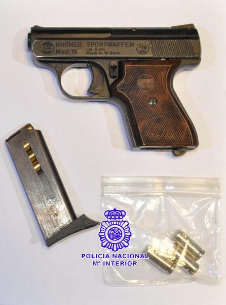A prisión 2 de los 3 detenidos en Valladolid por robar una cartera y un reloj a puna de pistola