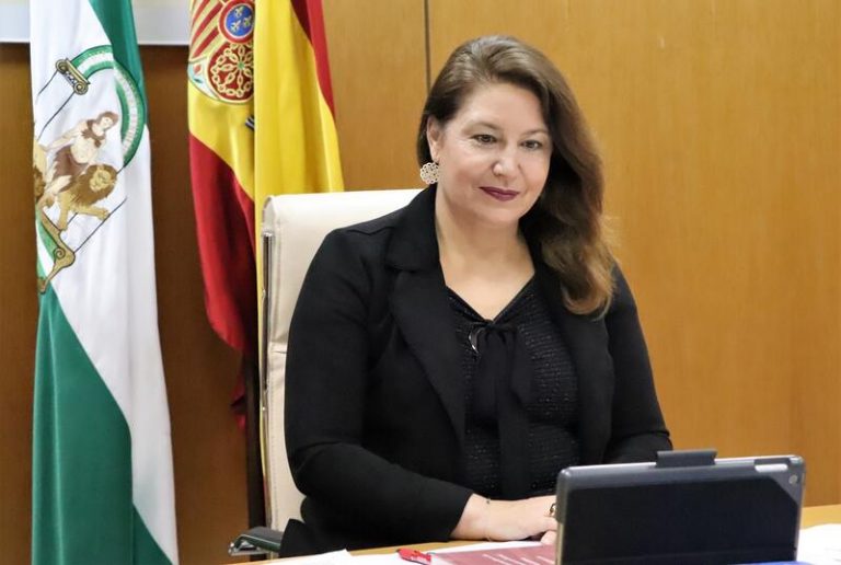 El proyecto Ecomares permite retirar en 18 meses más de 74.000 kilos de basura marina