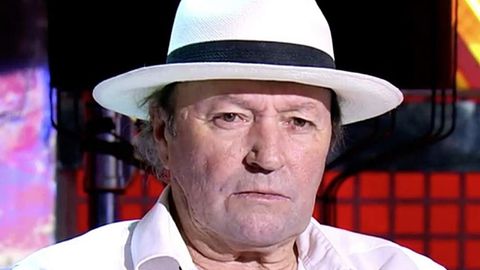 Amador Mohedano en un plató de televisión
