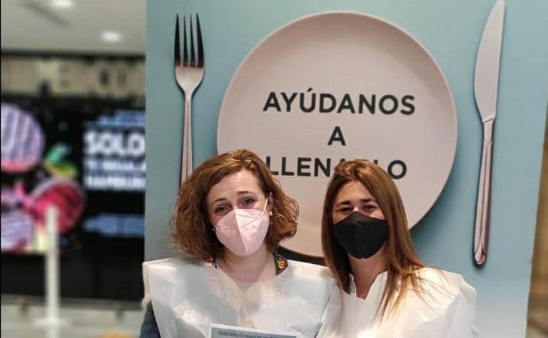El Corte Inglés entrega productos de primera necesidad al Banco de Alimentos de Mallorca