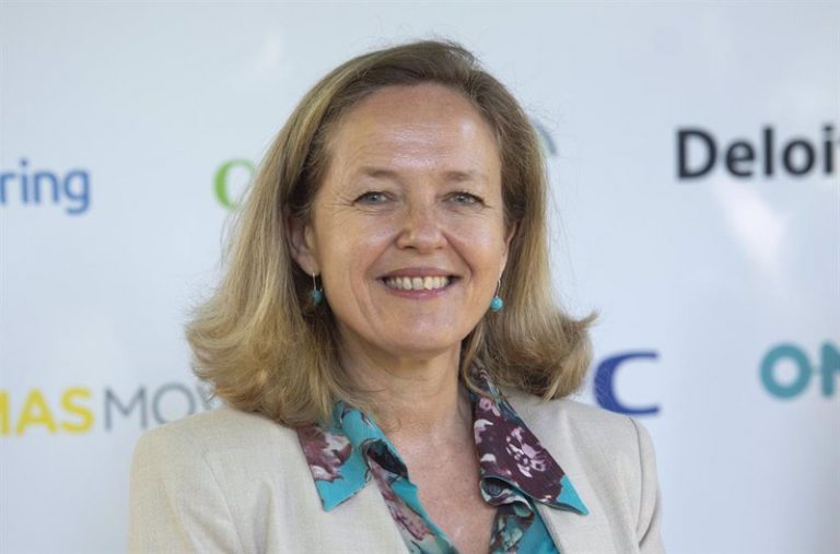 El Gobierno firma con Registradores un convenio para el suministro de datos preconcursales y concursales