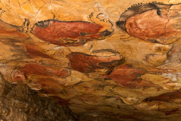 El ciclo de conferencias de Puente Viesgo analizará los bisontes de las cuevas de Altamira