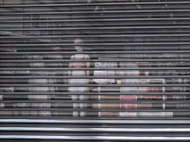 El comercio pierde 159.100 empleos desde que comenzó la pandemia