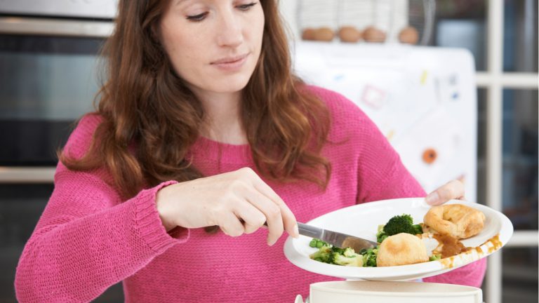 El desperdicio de platos cocinados aumenta un 36% en verano