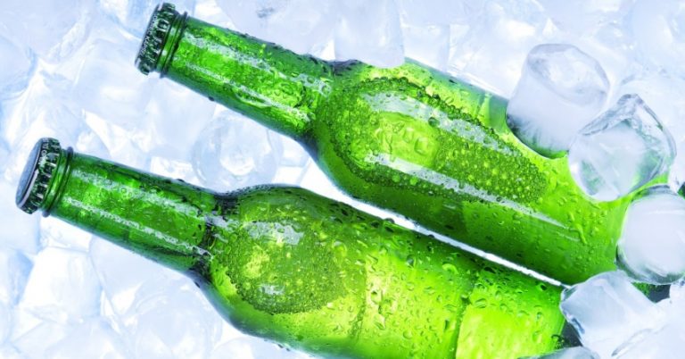 El truco para enfriar cervezas en un tiempo récord