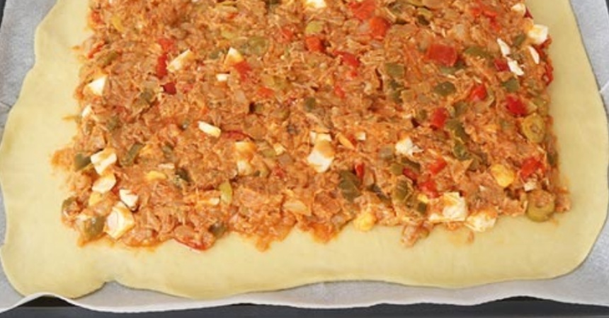 Empanada: Cómo Rellenarla De Atún Con Tomate Y Cocinarla En 20 Minutos 9 Relleno