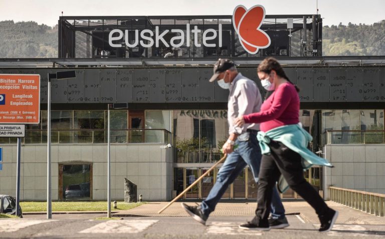 Euskaltel cierra por primera vez por encima de la oferta de MásMóvil