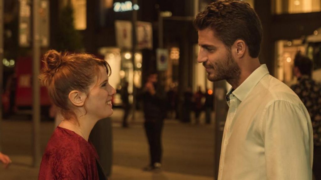 Valeria: El Motivo Por El Que Acabarás Odiando A Maxi Iglesias