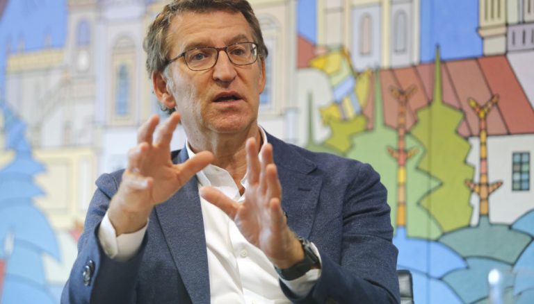 Feijóo: Cerrar locales sería «mucho peor» que pedir certificado covid