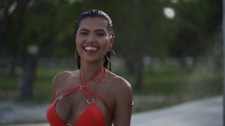 Quién es Flo, la ex de Hamilton que arrasa en Onlyfans y verás en La isla de las tentaciones