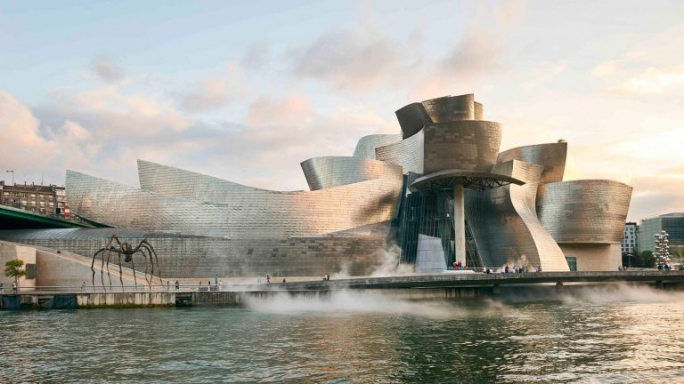 Guggenheim Bilbao recibió 25.865 visitantes en la primera semana de agosto