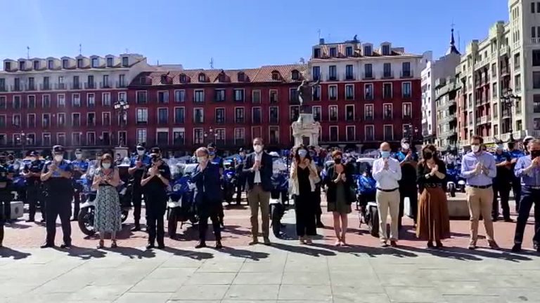 Homenajean en Valladolid al policía fallecido por accidente en acto de servicio