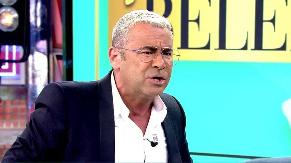 Jorge Javier Vázquez No Se Queda De Brazos Cruzados Ana Rosa Quintana
