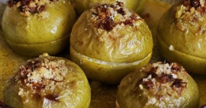Las manzanas asadas al microondas