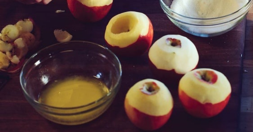 Las manzanas asadas al microondas