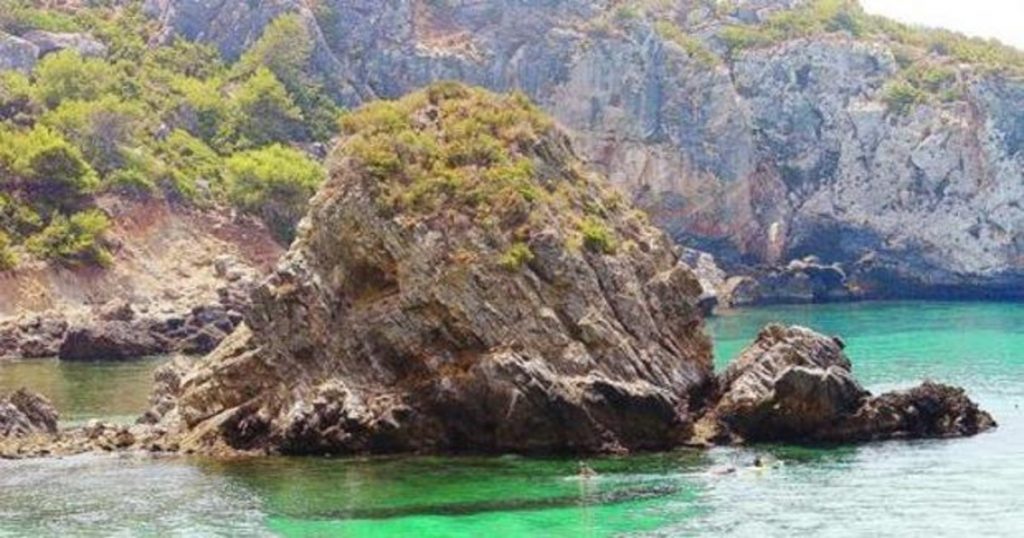 Las Juntas De Miller, Una De Las Playas Vírgenes De Andalucía