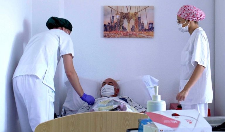 Las residencias cántabras registran 36 usuarios positivos