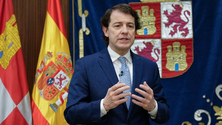 Mañueco anuncia una «fase intensa de trabajo» para recuperar en 2022 niveles de actividad, empleo y PIB