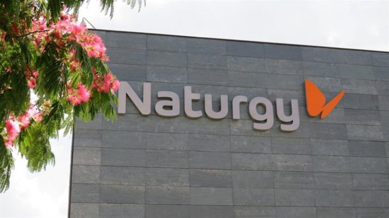 S&P afirma el rating de ‘BBB’ de Naturgy y mejora su perspectiva a estable