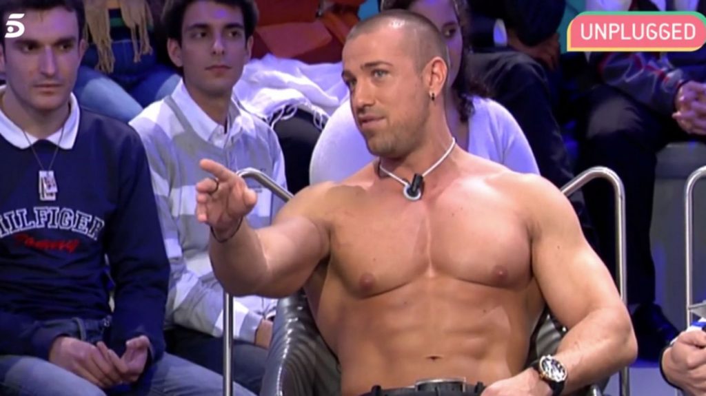 El Motivo Por El Que Rafa Mora Tiene Las Horas Contadas En Sálvame