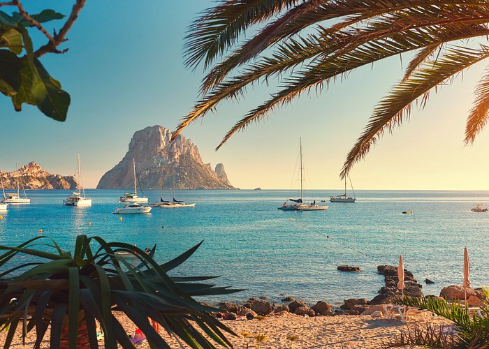 Seis curiosidades que se pueden disfrutar en algunas de las islas pequeñas de España