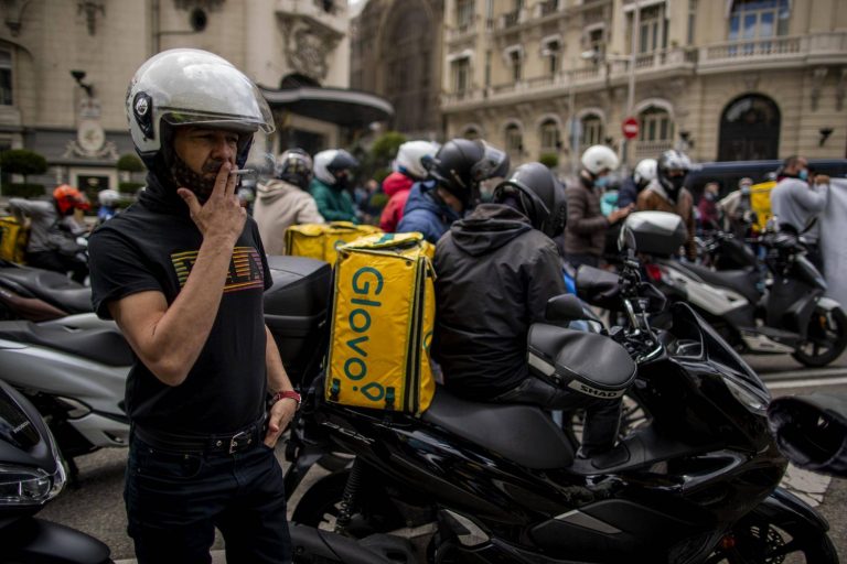 UGT adoptará las medidas legales necesarias para que se cumpla la ‘ley rider’