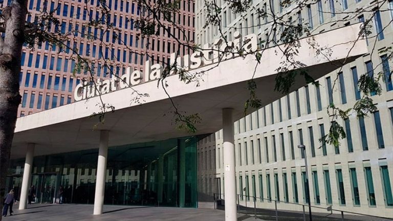 Un juzgado avala que Barcelona cobre IBI a una congregación de la Iglesia por alquilar un edificio