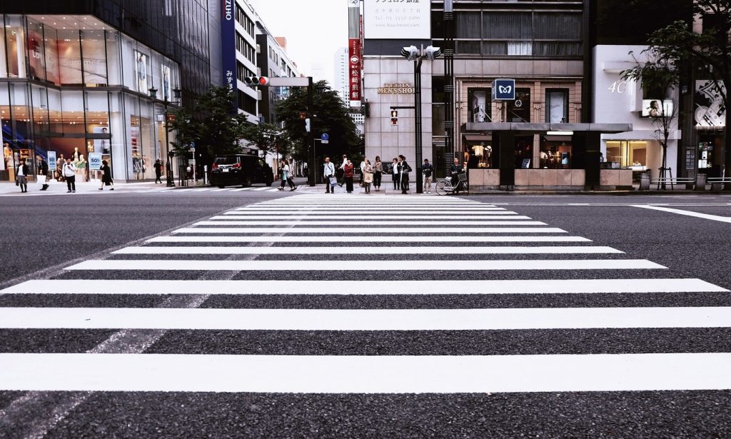 Un Paso De Cebra En Una Ciudad
