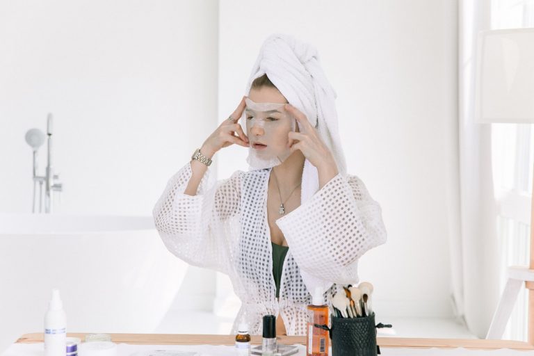Mascarilla de colágeno para ojos de Aliexpress, parches antiarrugas y otras novedades para el cuidado de la piel