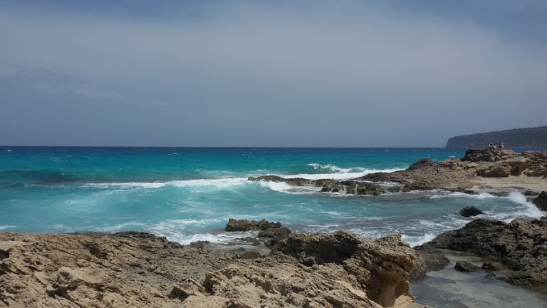 Alquilar un vehículo, la mejor manera de conocer Formentera