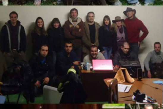 la fusión entre la escuela internacional y la compañía de piensos