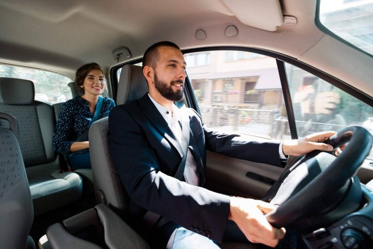 El servicio de taxi en Castelldefels que ofrece la empresa Taxis Castelldefels