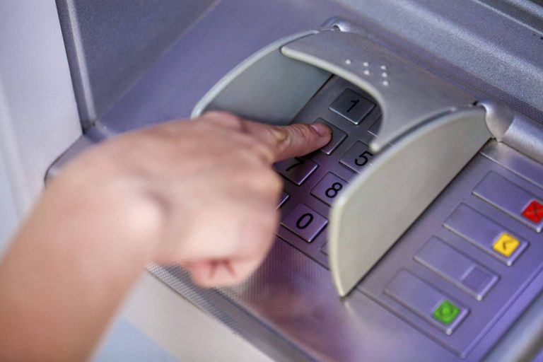 Víctimas del crédito, una plataforma que ayuda al usuario a conseguir la nulidad de los contratos revolving por sus intereses usurarios